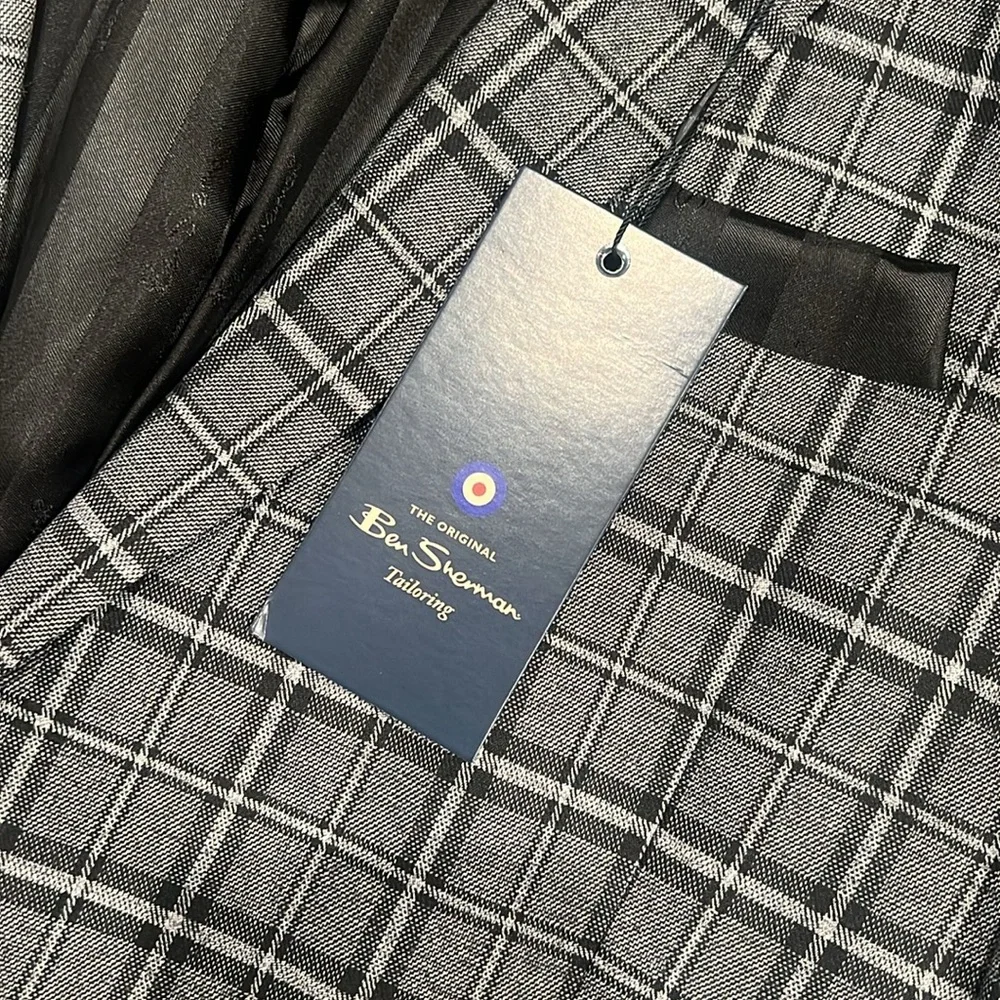 Ben Sherman Charcoal Checkered Blazer
